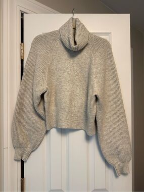 Topshop Light Gray Cropped Turtleneck Sweater